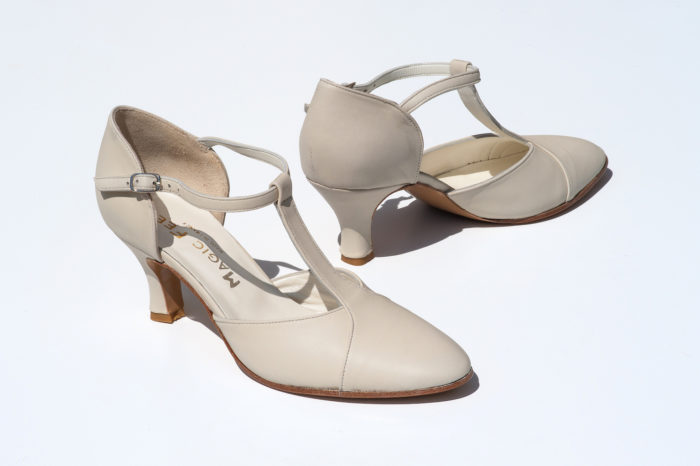 Chaussure carmen beige